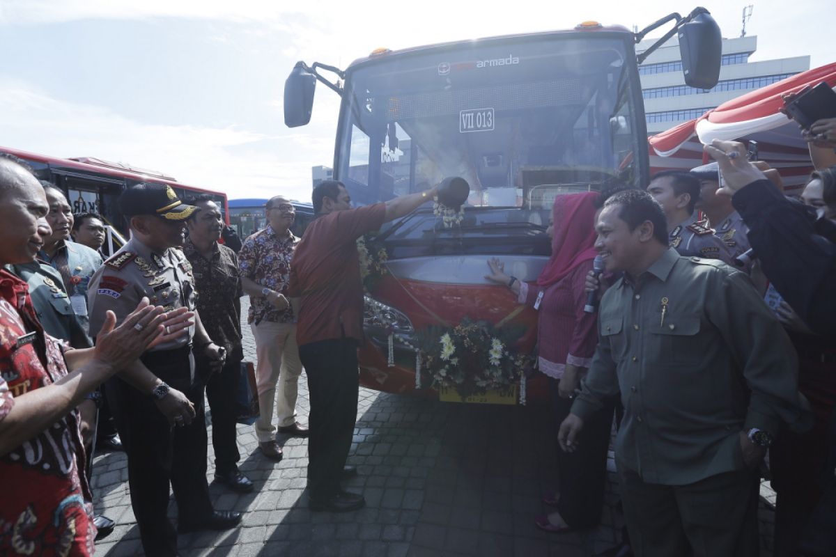 Wali kota: Penyelesaian kemacetan kembali ke masyarakat