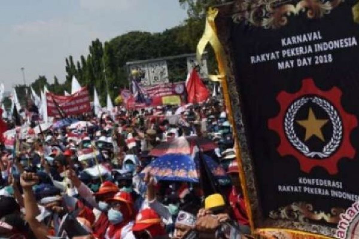 Akai Mayday di Jakarta Ramai dan Damai Berakhir dengan Dukungan Politik, Buruh Disusupi?
