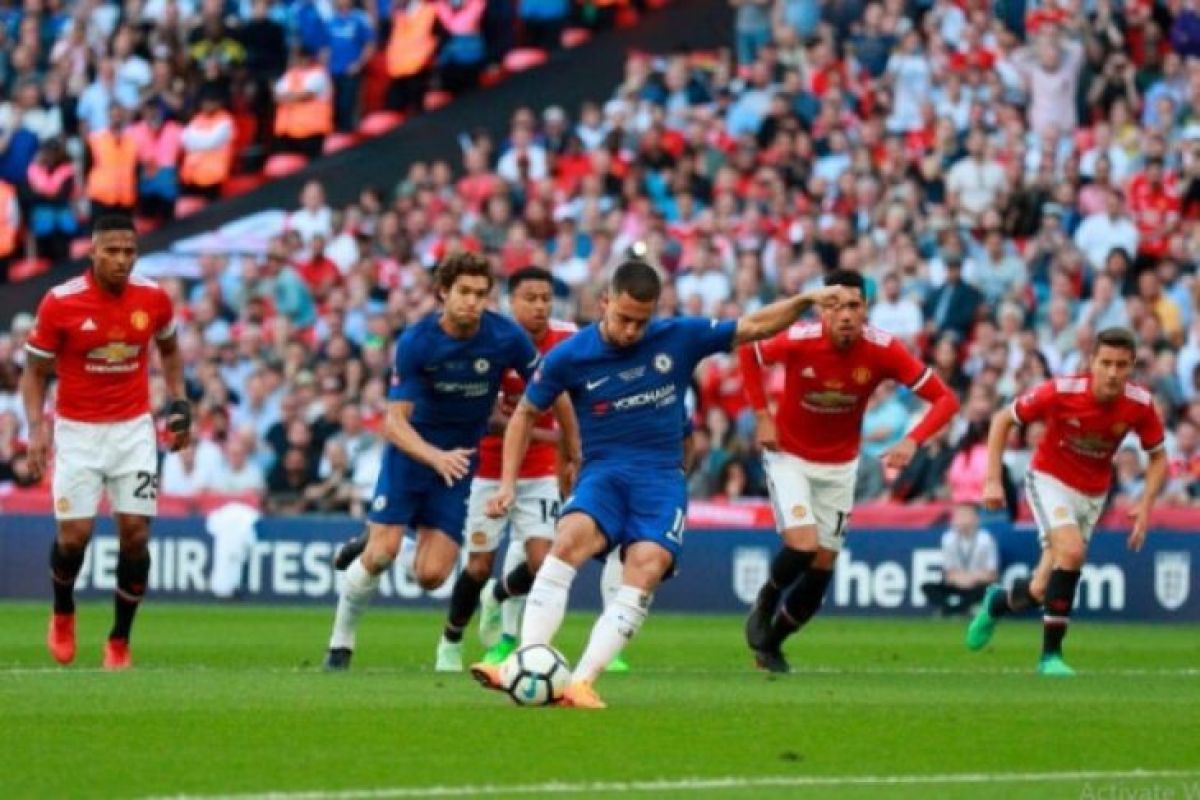 Penalti Hazard antar Chelsea juara Piala FA