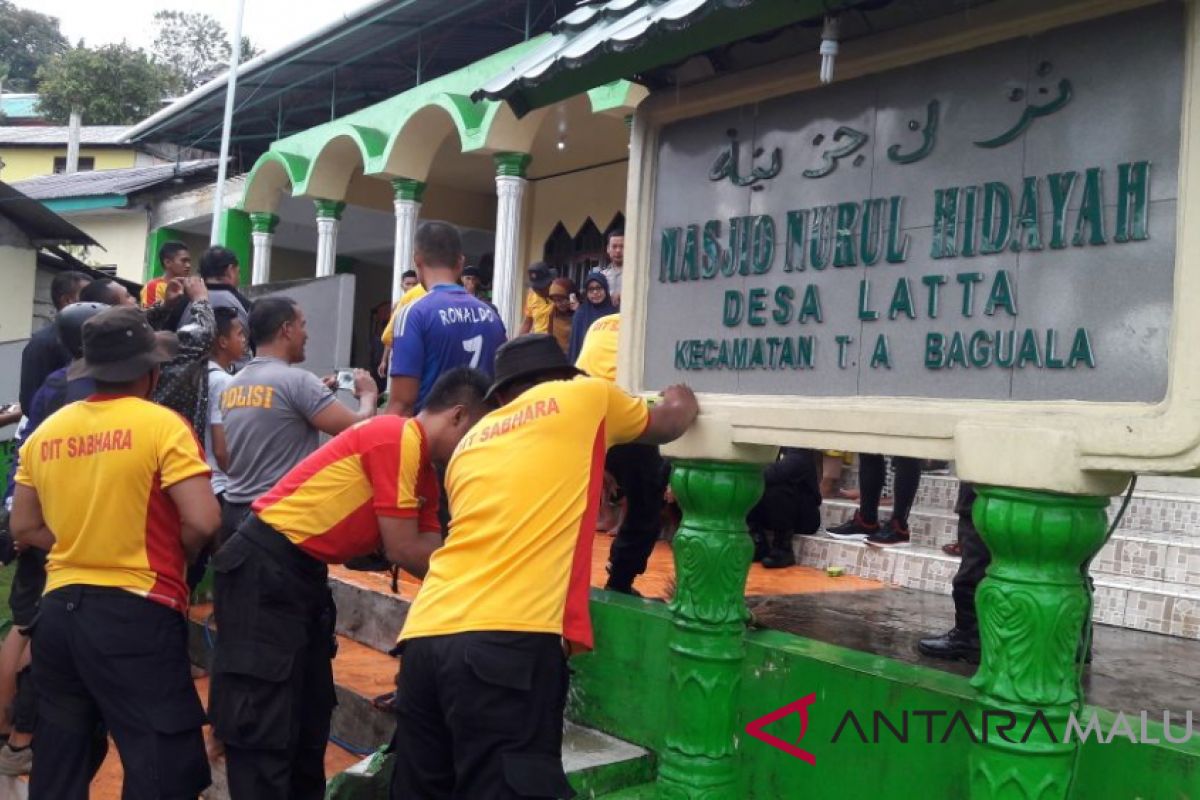 Polda Maluku gelar bakti sosial jelang ramadan