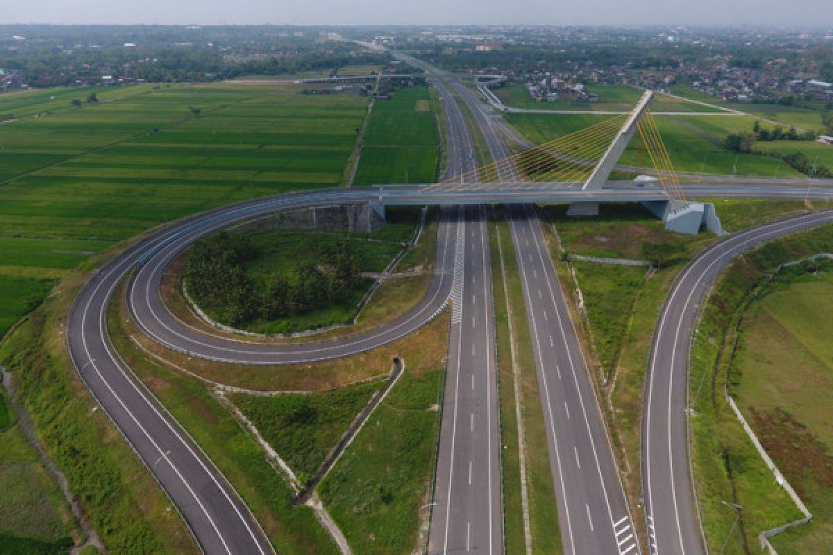 Pemerintah akan resmikan delapan ruas Tol Transjawa