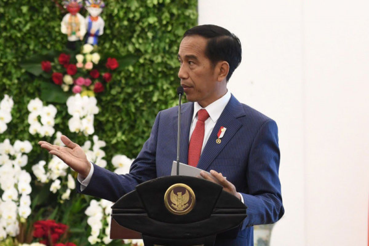 Presiden Jokowi tegaskan dirinya bukan PKI