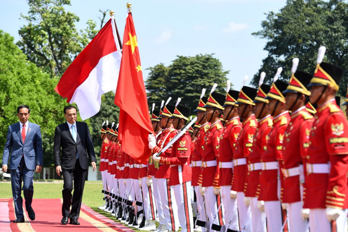 Jokowi welcomes PM Keqiang  in Bogor
