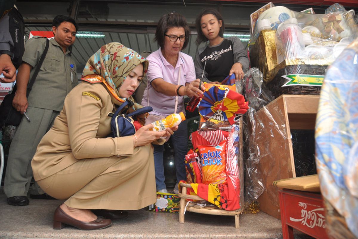 PNS dilarang terima gratifikasi Lebaran, apa saja bentuknya?