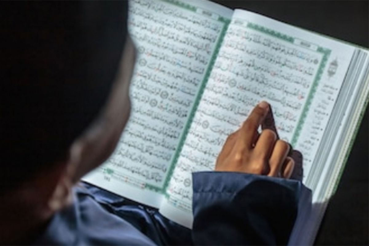 Ratusan calon pelajar SMA uji baca Al Quran