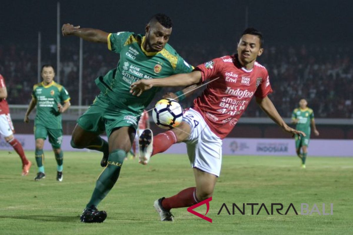 Pendukung kecewa Bali United kalah (video)