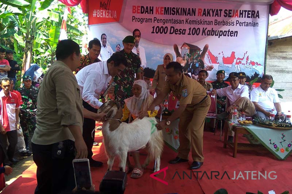 Menteri minta Bupati Purbalingga bongkar laci kemiskinan (VIDEO)