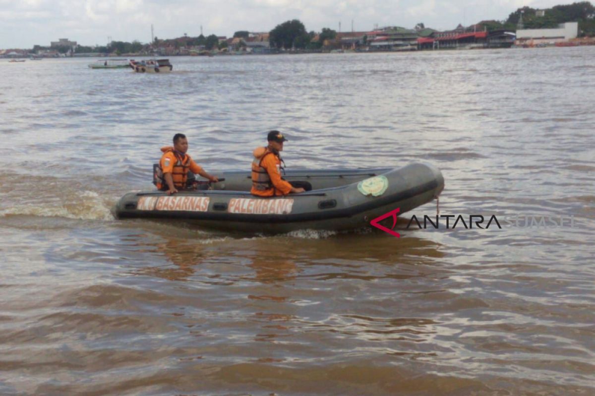 Basarnas masih cari bocah tenggelam di Sungai Musi