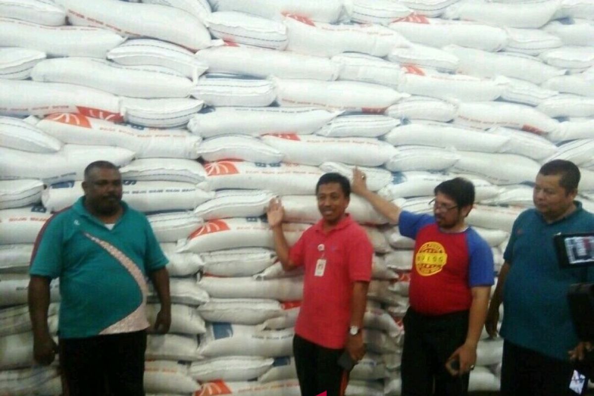 Stok beras bulog Sumut 80.000 ton