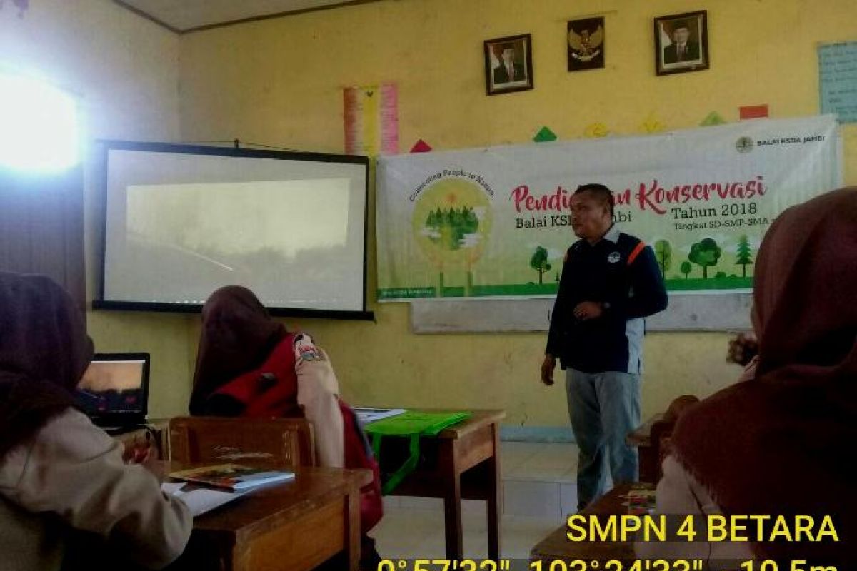 BKSDA Jambi berikan pengetahuan konservasi kepada pelajar