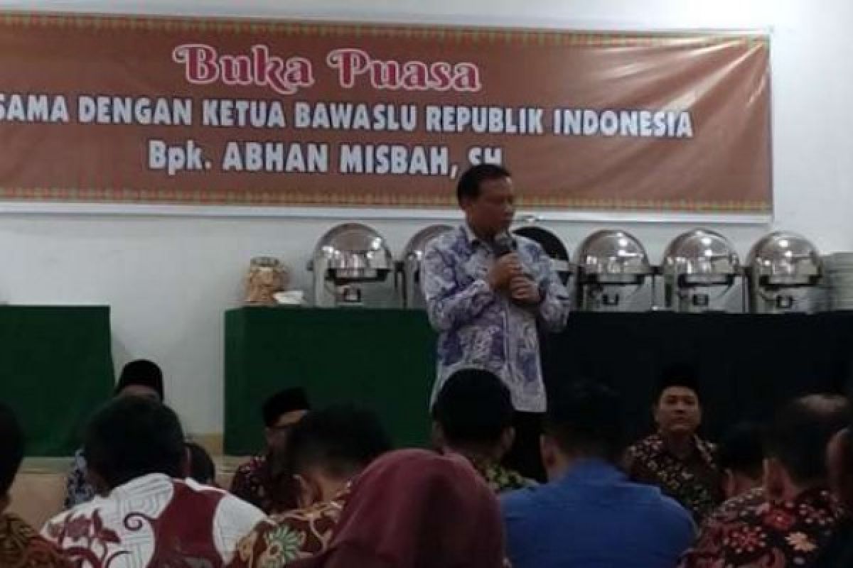 Buka Bersama di Pekanbaru, Bawaslu RI Sampaikan Rawannya Pelanggaran Kampanye saat Ramadhan
