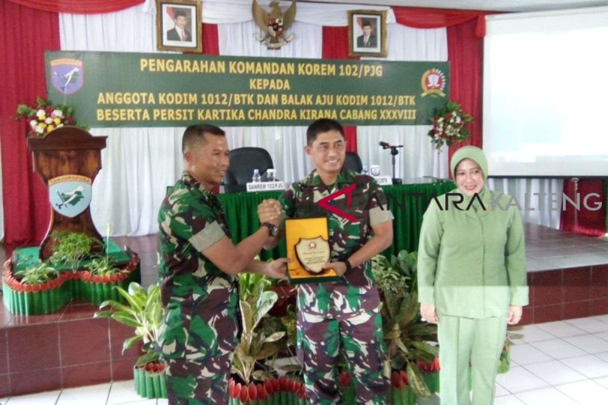 Danrem minta anggota TNI harus netral