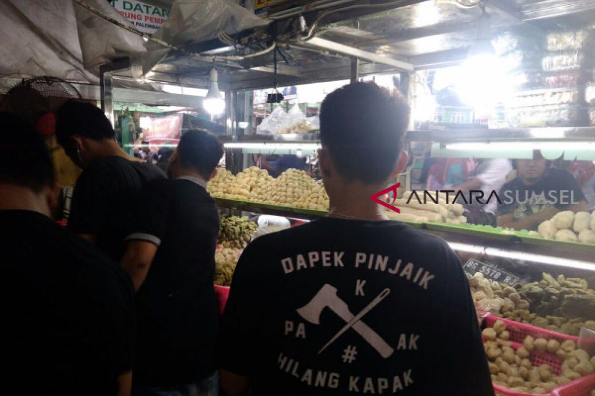 Produksi pempek naik tinggi sejak awal ramadhan