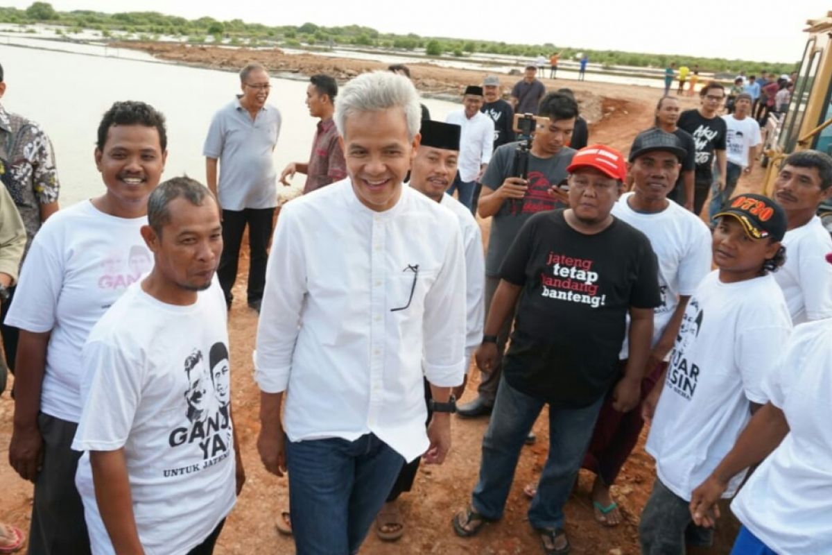 Petani garam Demak "curhat" ke Ganjar