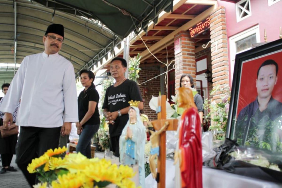 Gus Ipul: Masyarakat Jangan Kalah Hadapi Terorisme