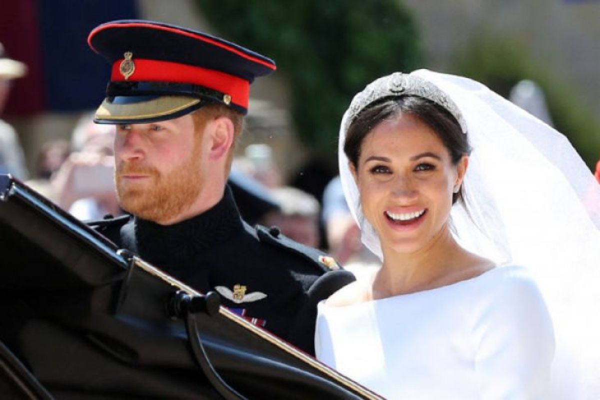 Goody bag pernikahan Harry - Meghan dijual 67.100 dolar AS