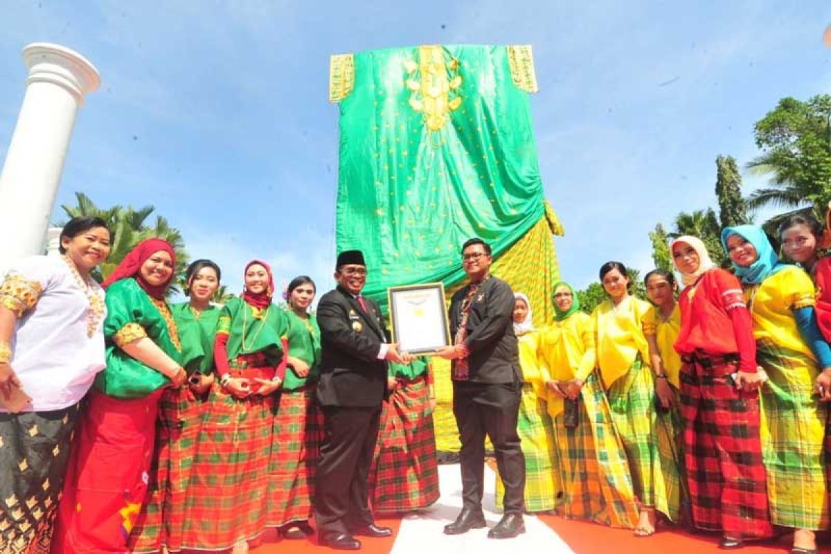 Disdik Sulsel pecahkan rekor MURI pada Hardiknas