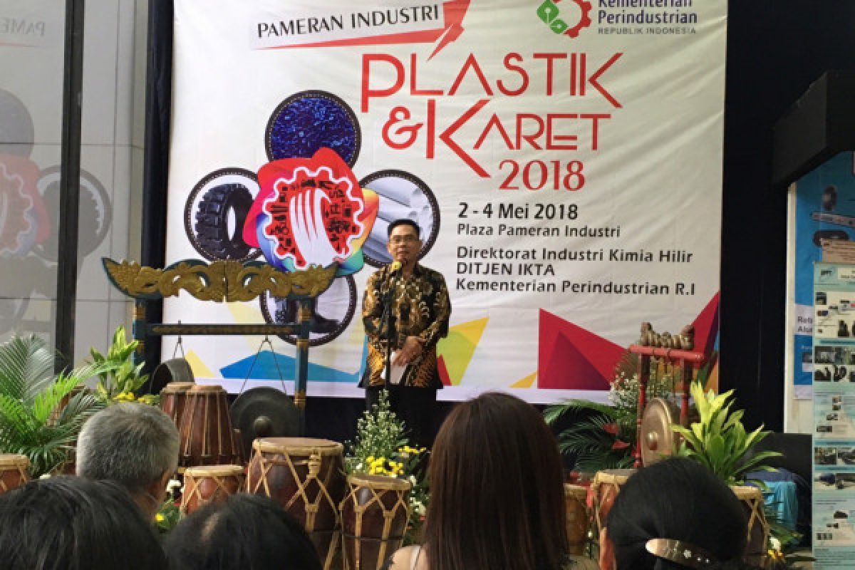 Industri plastik serap 37.327 tenaga kerja