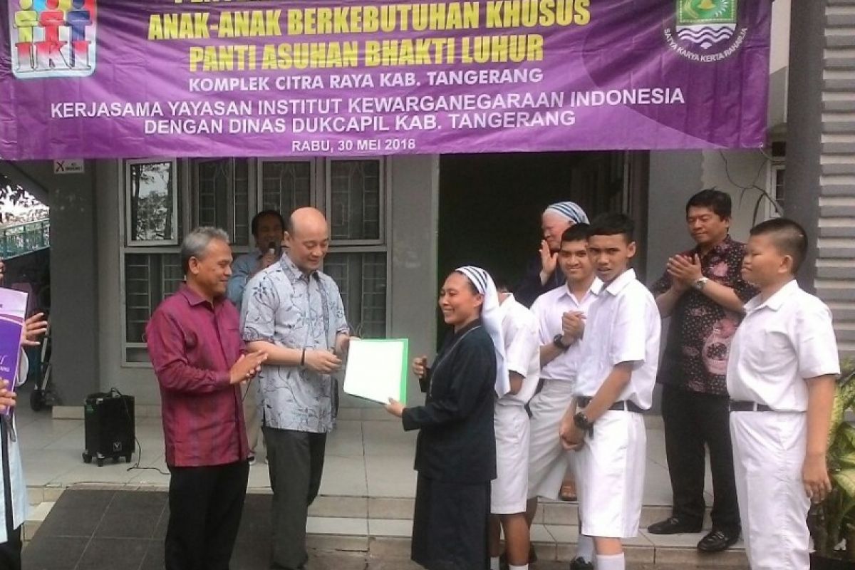 Data sejuta warga Tangerang belum miliki akta kelahiran diverifikasi