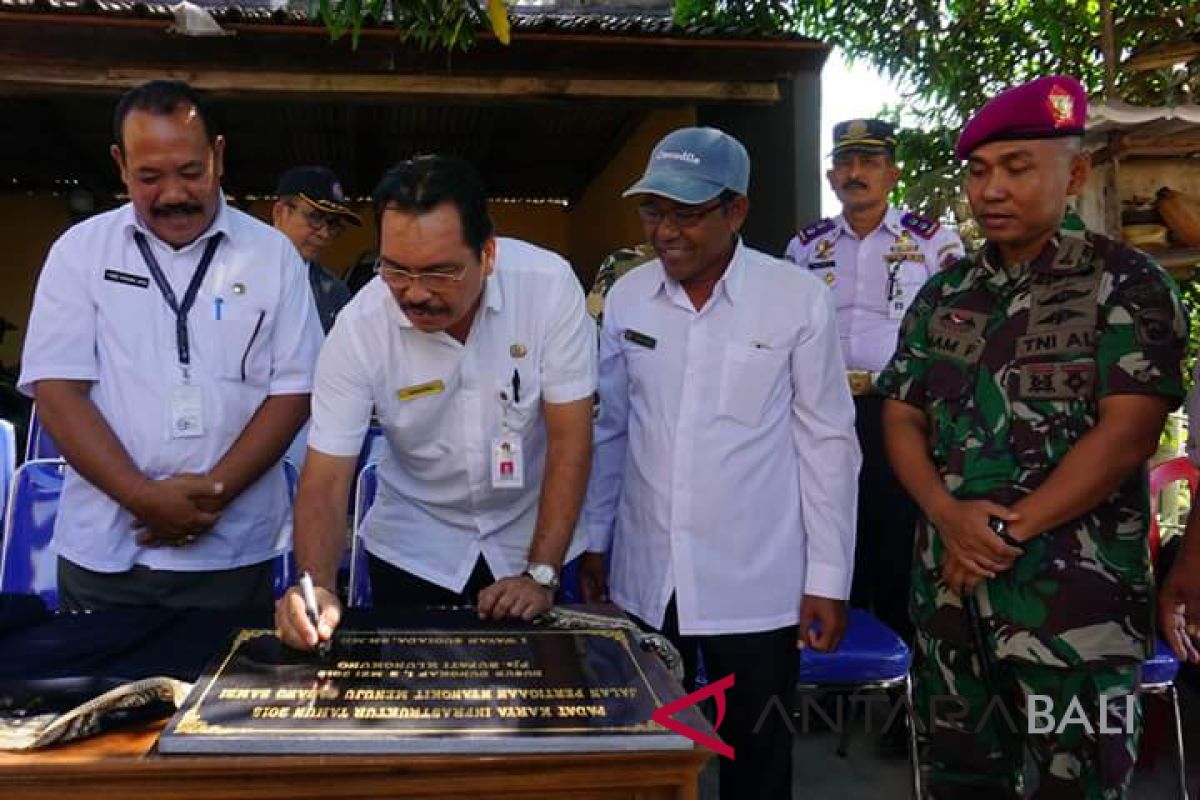 Pembangunan jalan di Nusa Penida telan Rp313,48 juta