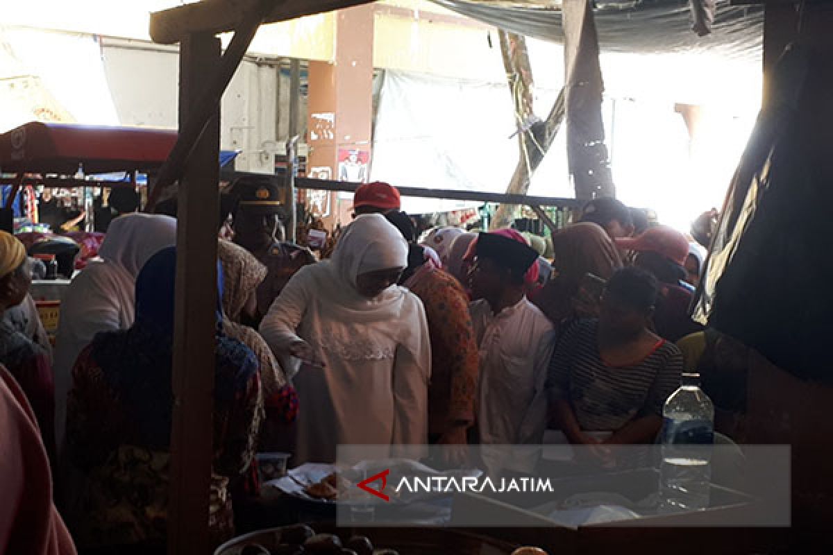 Khofifah: Pedagang Pasar Tradisional Sampang Butuh KUR