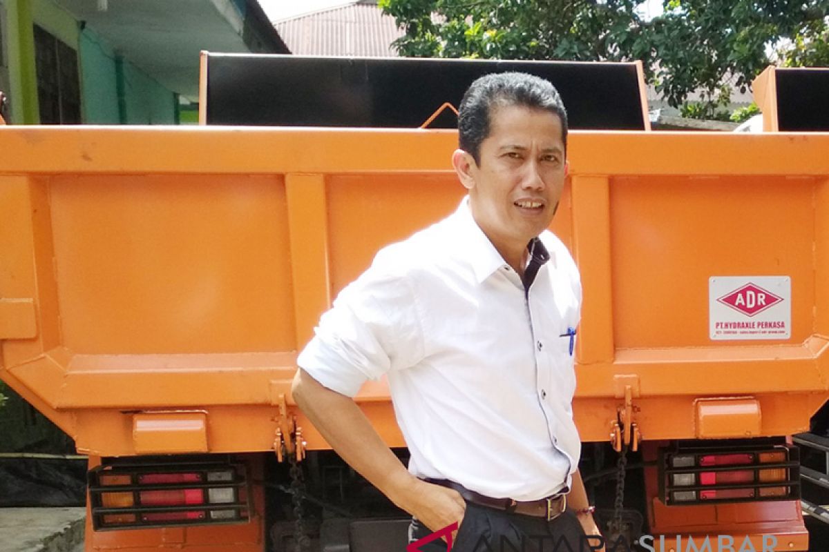 Agam tambah truk sampah-skylift