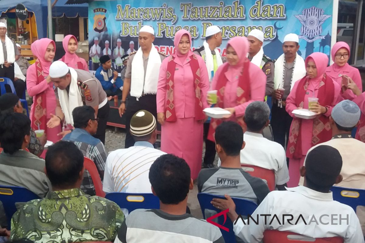 Pelanggar lalin di Aceh Utara diberi tausiah