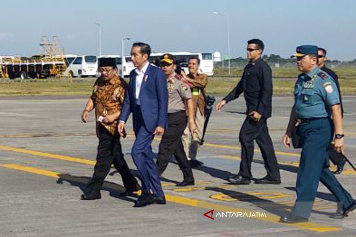 Presiden Tiba di Surabaya