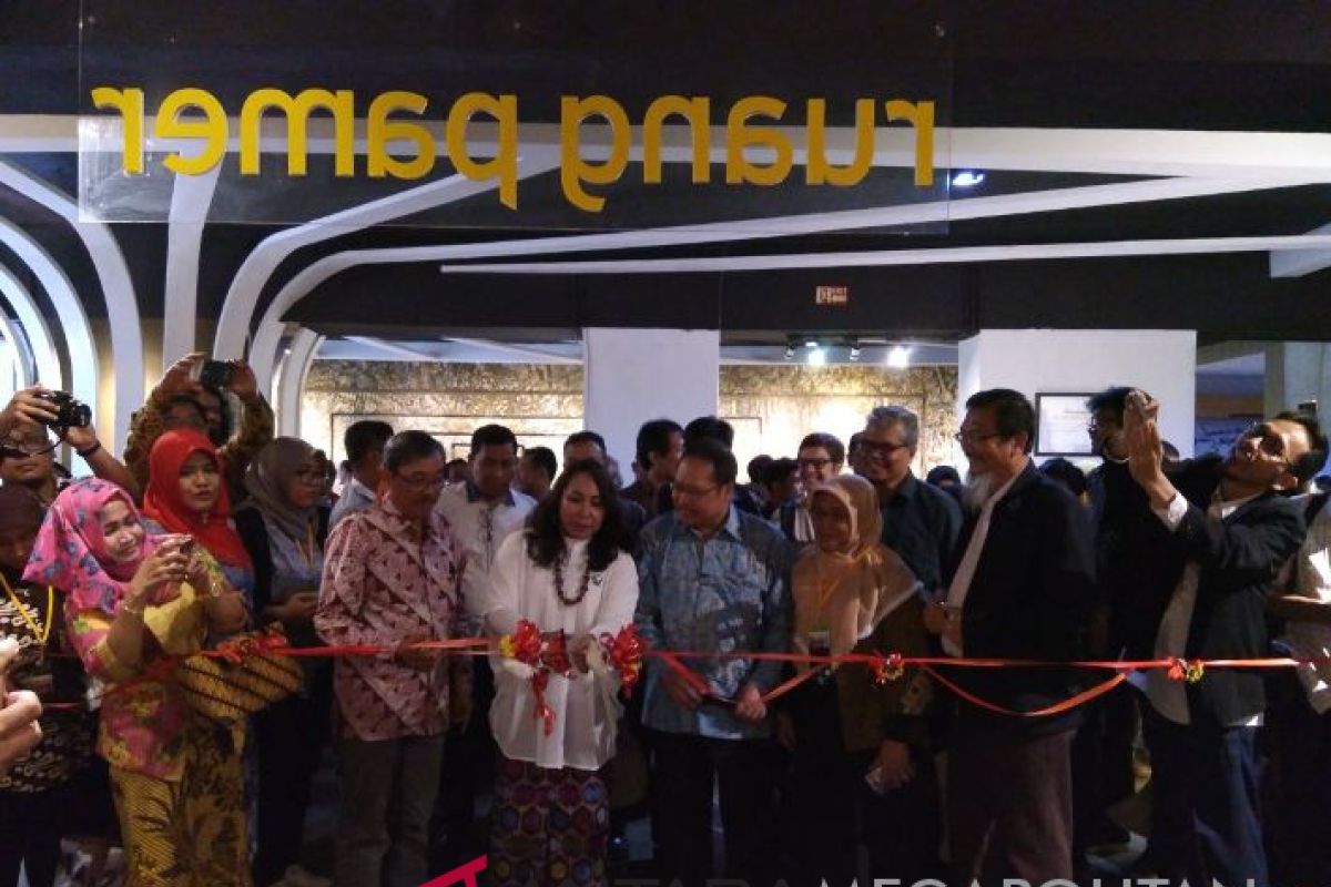 Museum Nasional sejarah alam Indonesia tampil baru