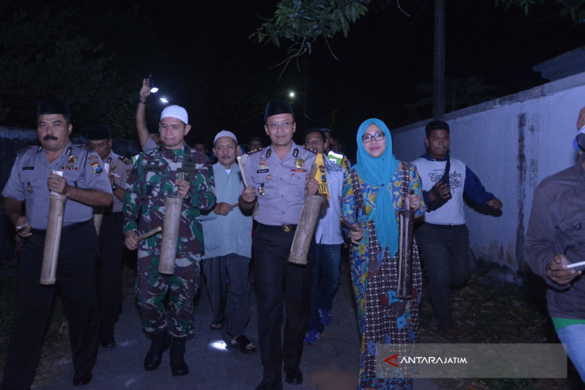 Polres-Kodim Situbondo Patrol Sahur Bersama