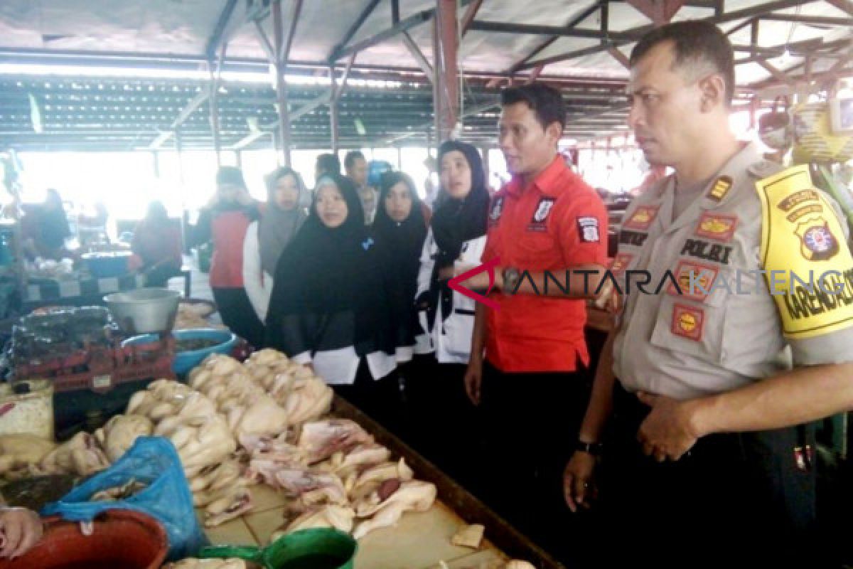 Polres Seruyan pantau harga kebutuhan pokok