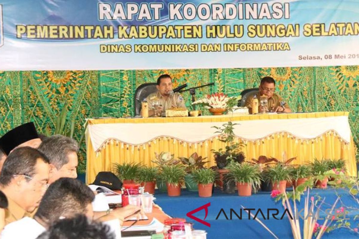 Plt Bupati HSS pimpin rapat koordinasi bulanan