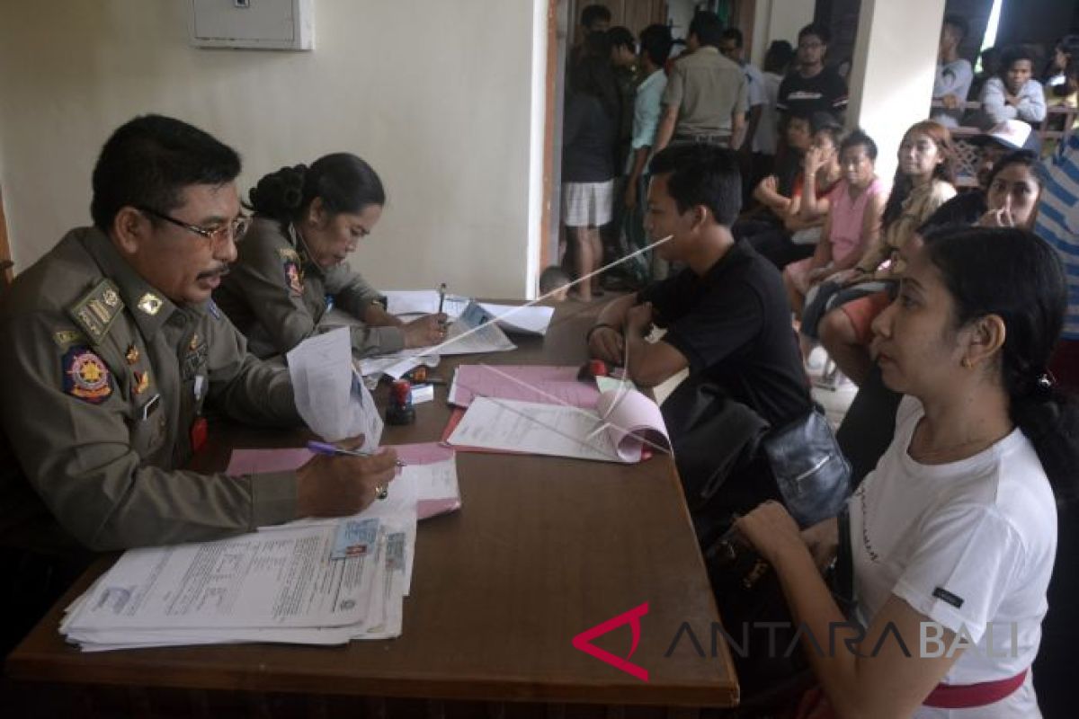 Camat Denpasar Timur dukung pemantauan penduduk pendatang