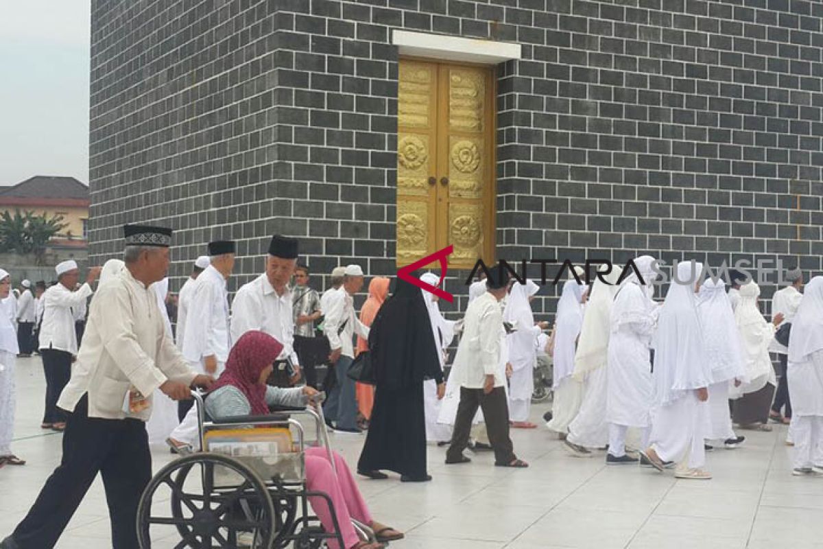 165 jamaah calon haji gagal berangkat