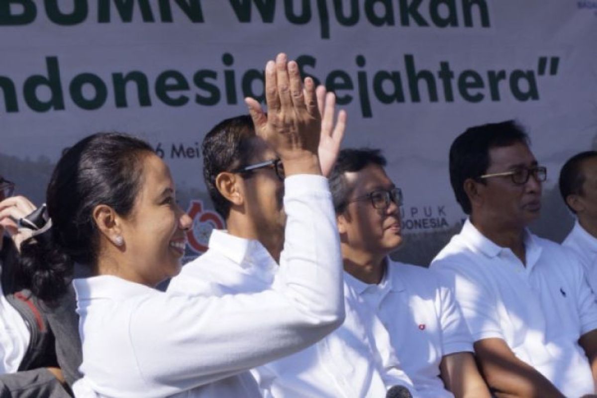 Rini Soemarno beri pembekalan 4.000 agen Mekaar PT PNM