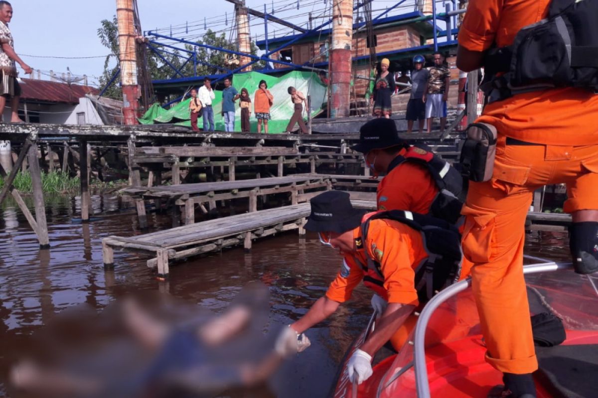 Herman ditemukan sudah tewas di Sungai Kapuas