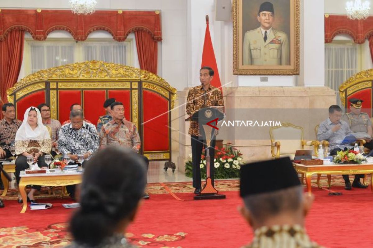 Gelar Rapat ke-11, Jokowi Pastikan Kesiapan Asian Games