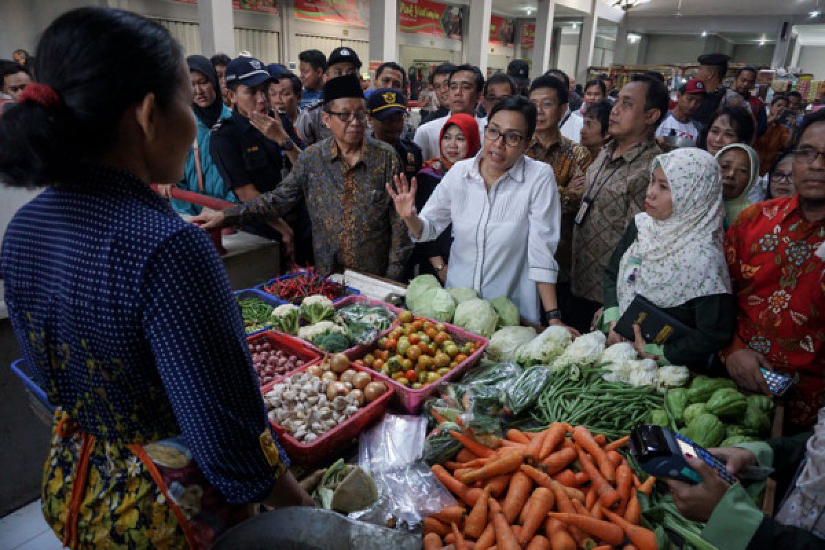 Pengamat nilai industri teknologi finansial efektif membantu usaha mikro