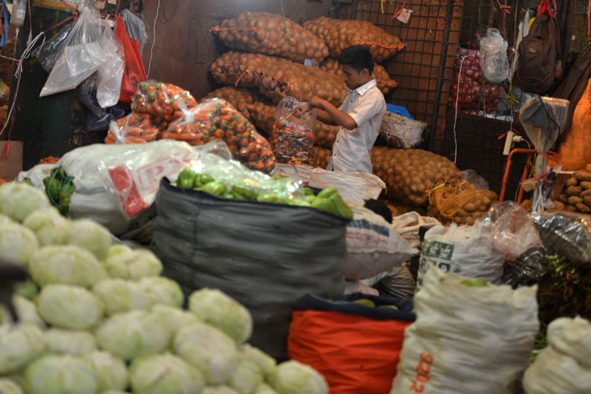 Stability of food price keeps inflation under control: Minister