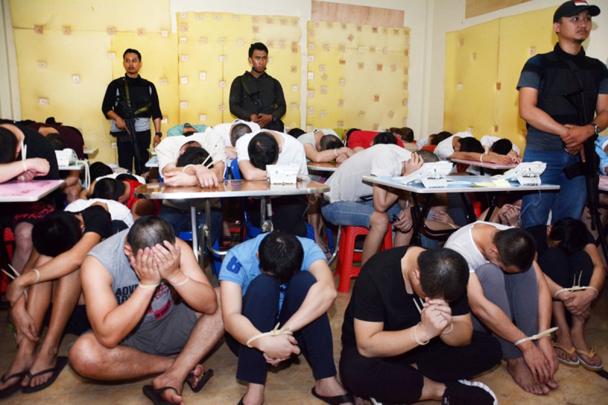 Bali police arrest 103 Chinese nationals for alleged cyber fraud