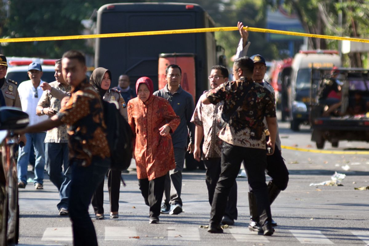 Cegah teror terulang Risma aktifkan lagi Siskamling