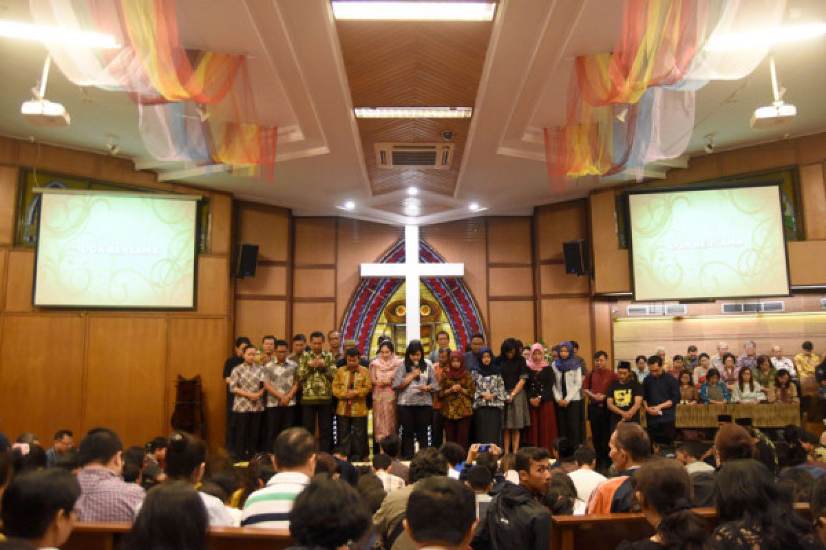 Forkopimda Jatim tinjau sejumlah gereja di Surabaya