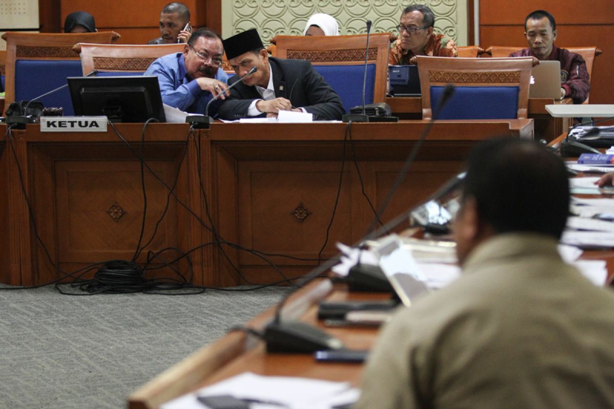 DPR gelar paripurna ambil keputusan RUU Terorisme