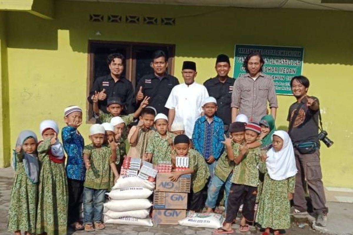 PFI Medan Berikan Bantuan ke Panti Asuhan Al Washliyah