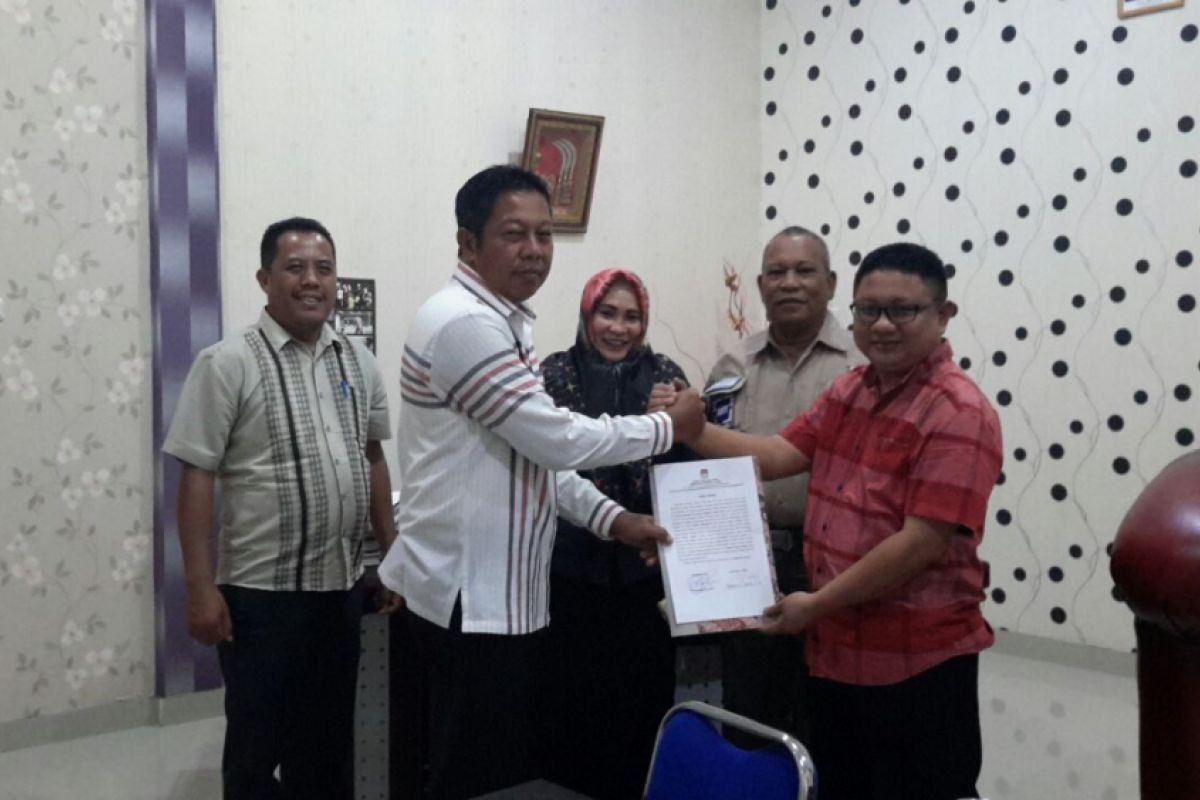 KPU Gorontalo Utara Terima Pemberhentian Paslon PNS