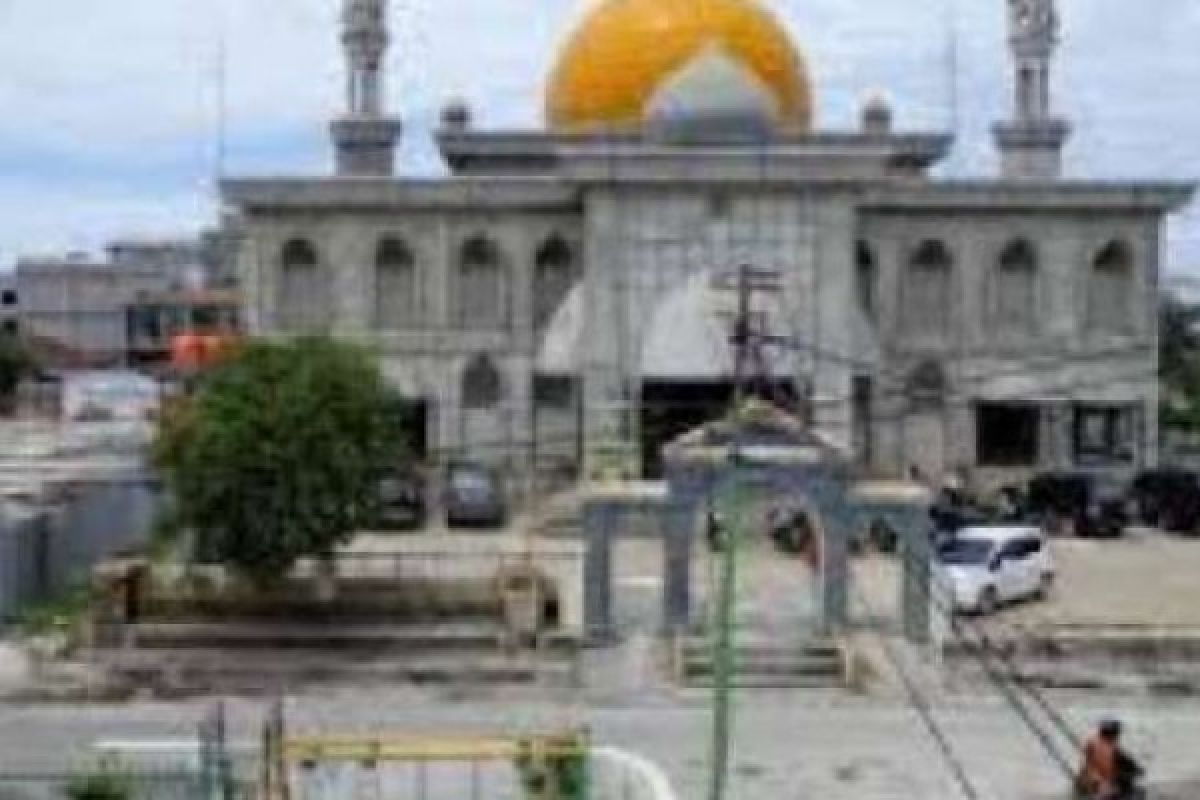 Tak lagi Impor dari Timur Tengah, Ini Imam Lokal Masjid Raya Pekanbaru yang Hafal 30 Juz
