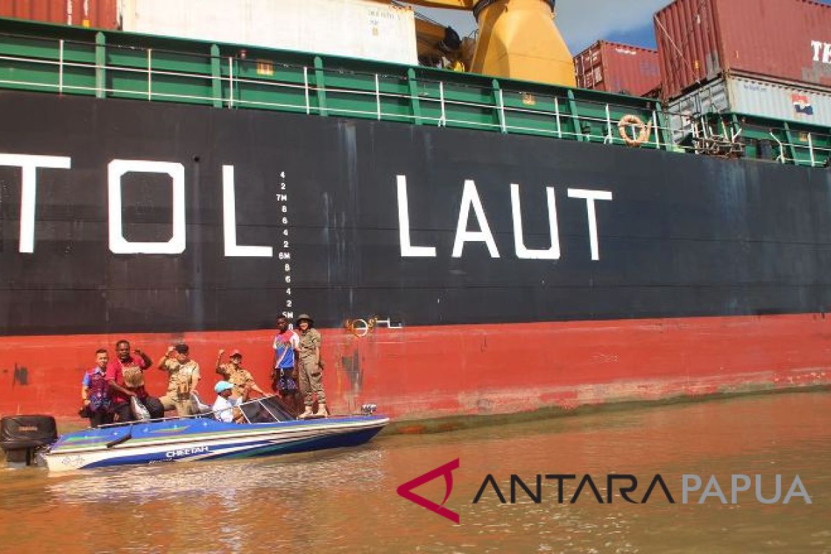 Pemkab Asmat apresiasi masuknya kapal tol laut