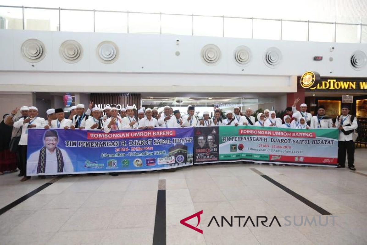 Tim pemenangan Djoss umrah bareng