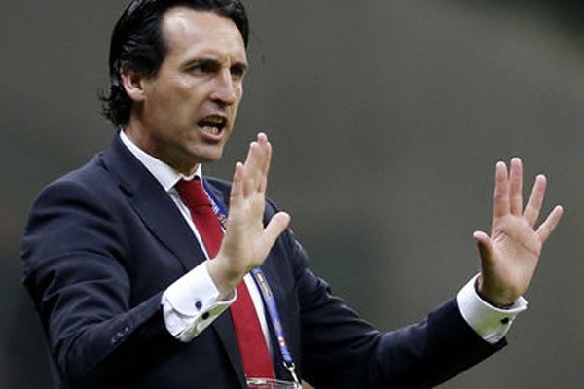 Unai Emery Resmi Latih Arsenal