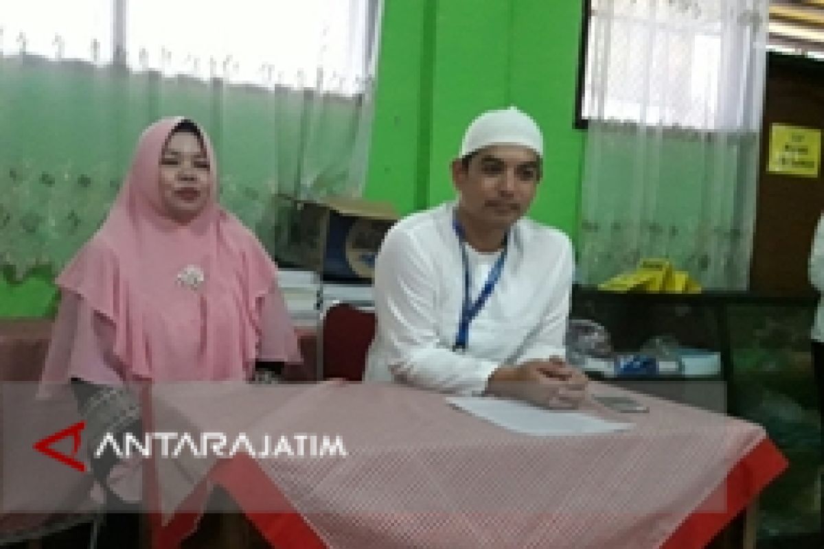 WOM Finance Renovasi Fasilitas SDN Purwantoro 4 Malang